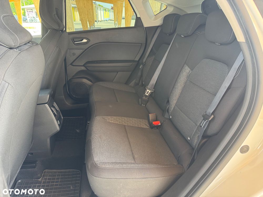 Renault Captur - 14