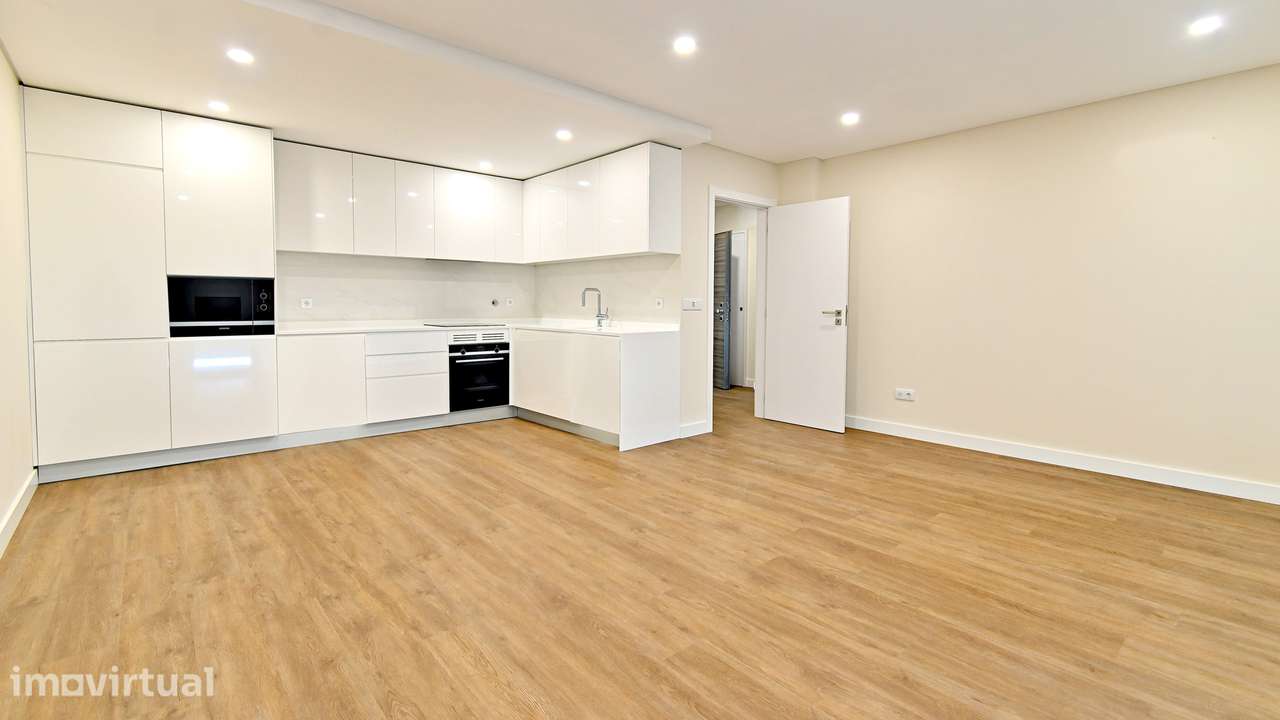 Apartamento novo a 500 metros da praia - Grande imagem: 5/17