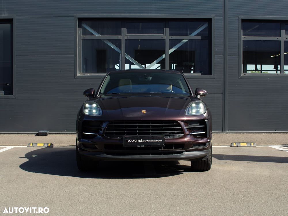 Porsche Macan - 31