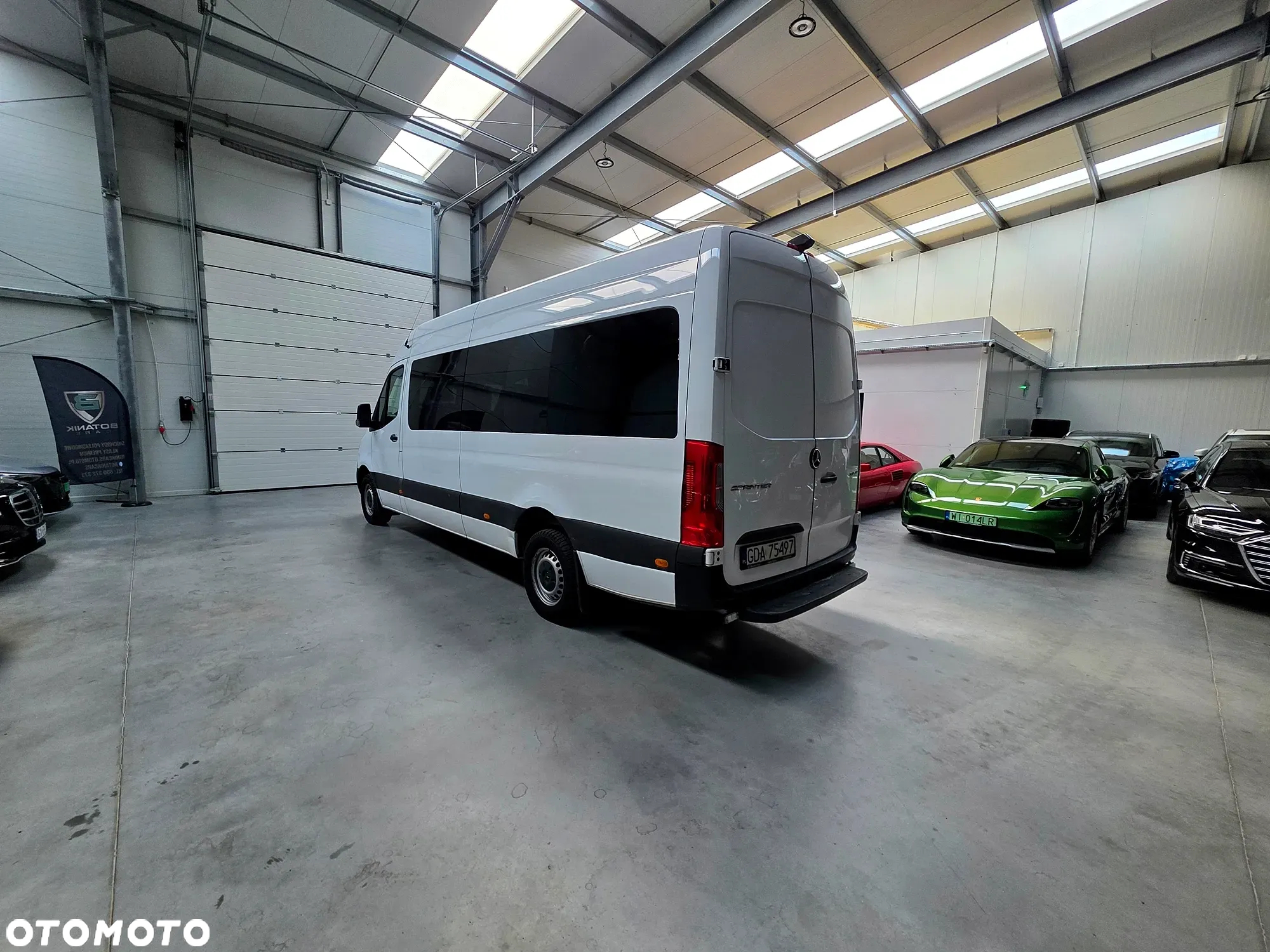 Mercedes-Benz SPRINTER 317CDI 9 OSÓB VIP - 3