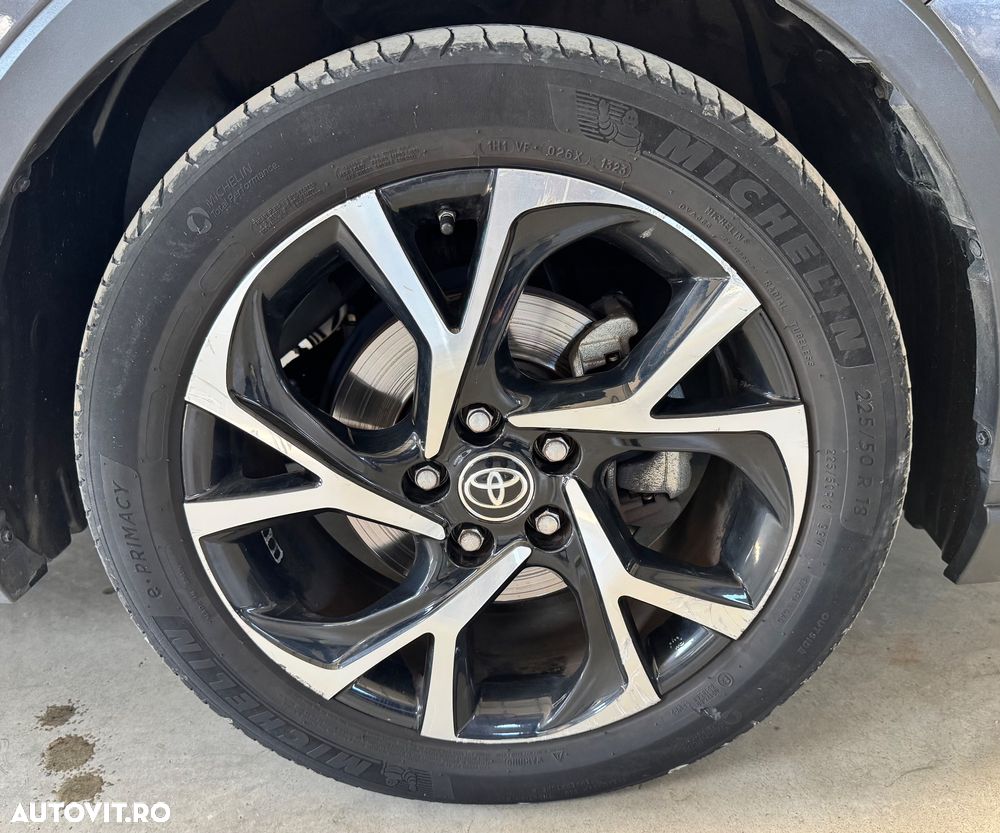 Toyota C-HR 1.8 HSD 122 CP 4x2 CVT C-lassy - 24