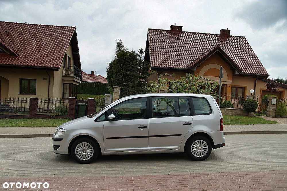 Volkswagen Touran 1.9 TDI Welcome - 3