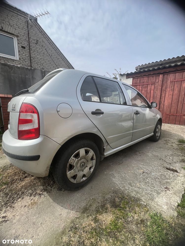 Skoda Fabia 1.2 HTP Classic - 2