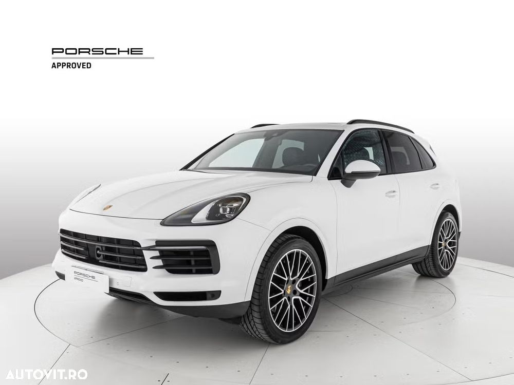 Porsche Cayenne - 1