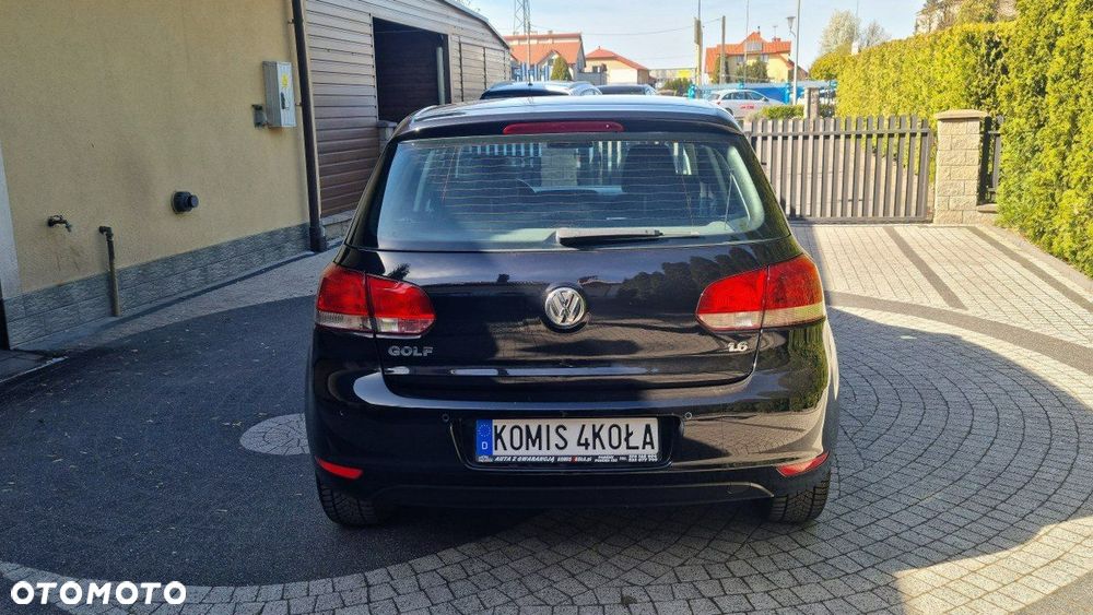 Volkswagen Golf - 5