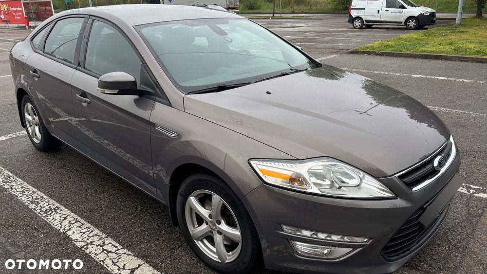 Ford Mondeo 1.6 T Gold X - 16