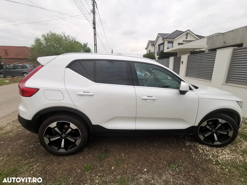 Volvo XC 40 D4 AWD Inscription - 3