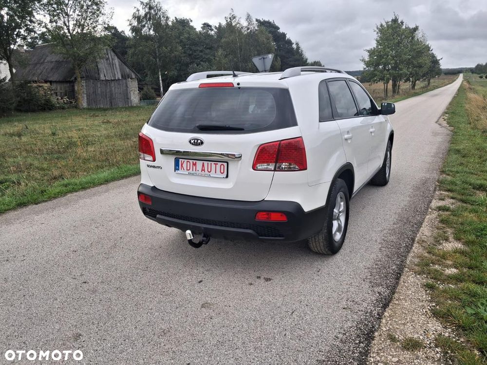 Kia Sorento - 12