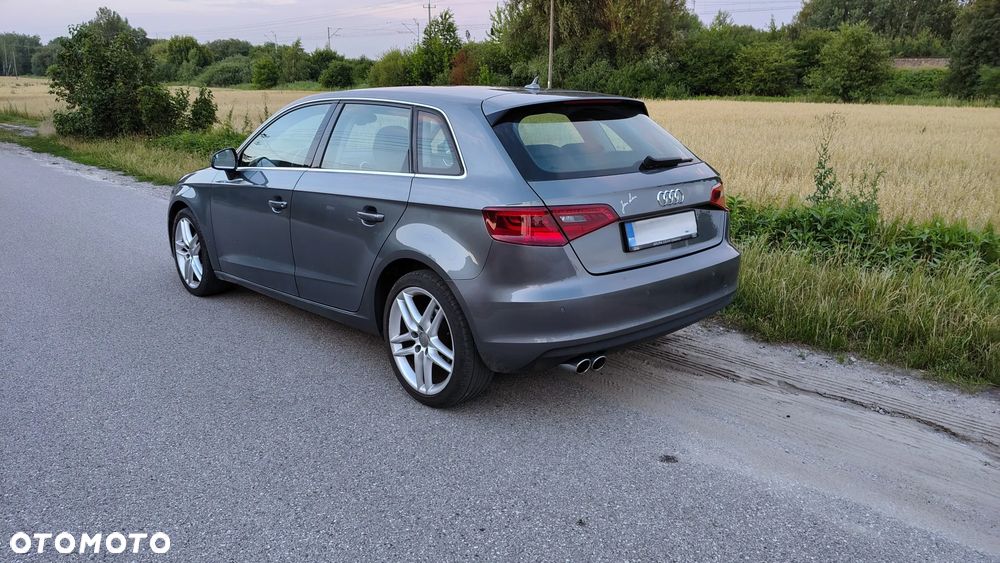 Audi A3 Sportback 2.0 TDI Ambiente - 5
