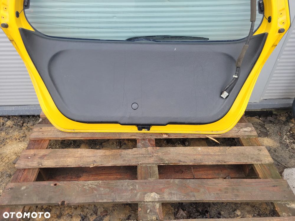 Honda Jazz II lift 05-07 Klapa bagaznika Y66P - 6