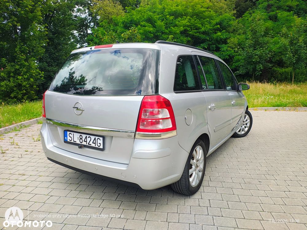 Opel Zafira 1.8 Edition Plus - 3