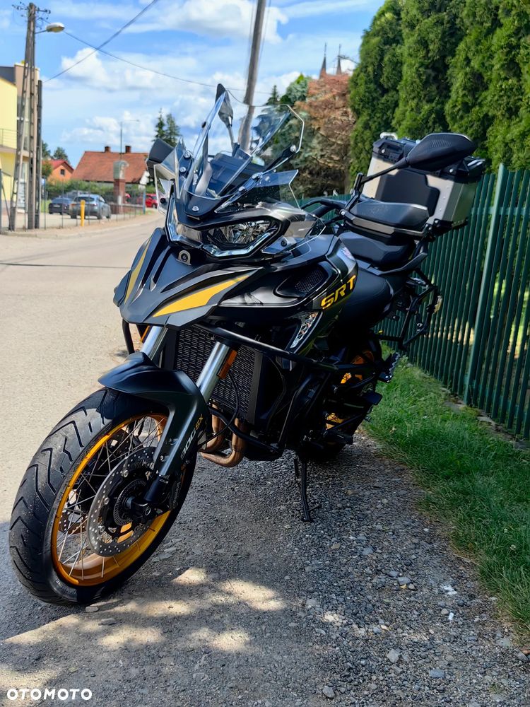 QJMOTOR SRT900SX - 3