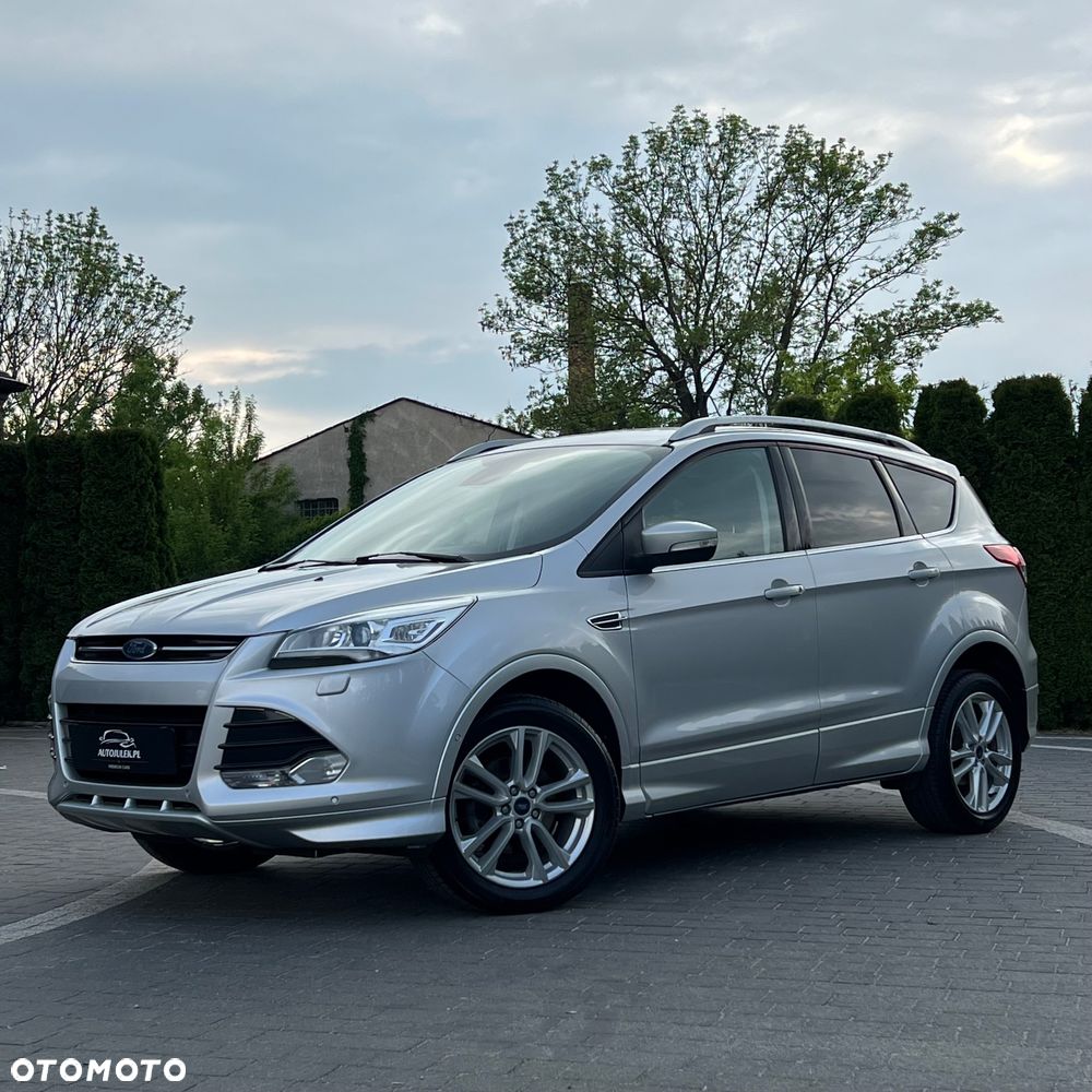 Ford Kuga 1.5 EcoBoost 2x4 Titanium - 8