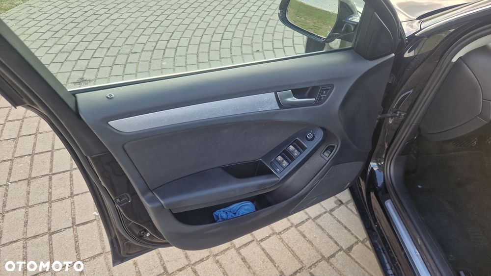 Audi A4 Avant 2.0 TDI DPF multitronic Ambition - 17
