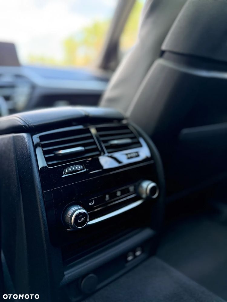BMW Seria 5 530d mHEV M Sport sport - 19