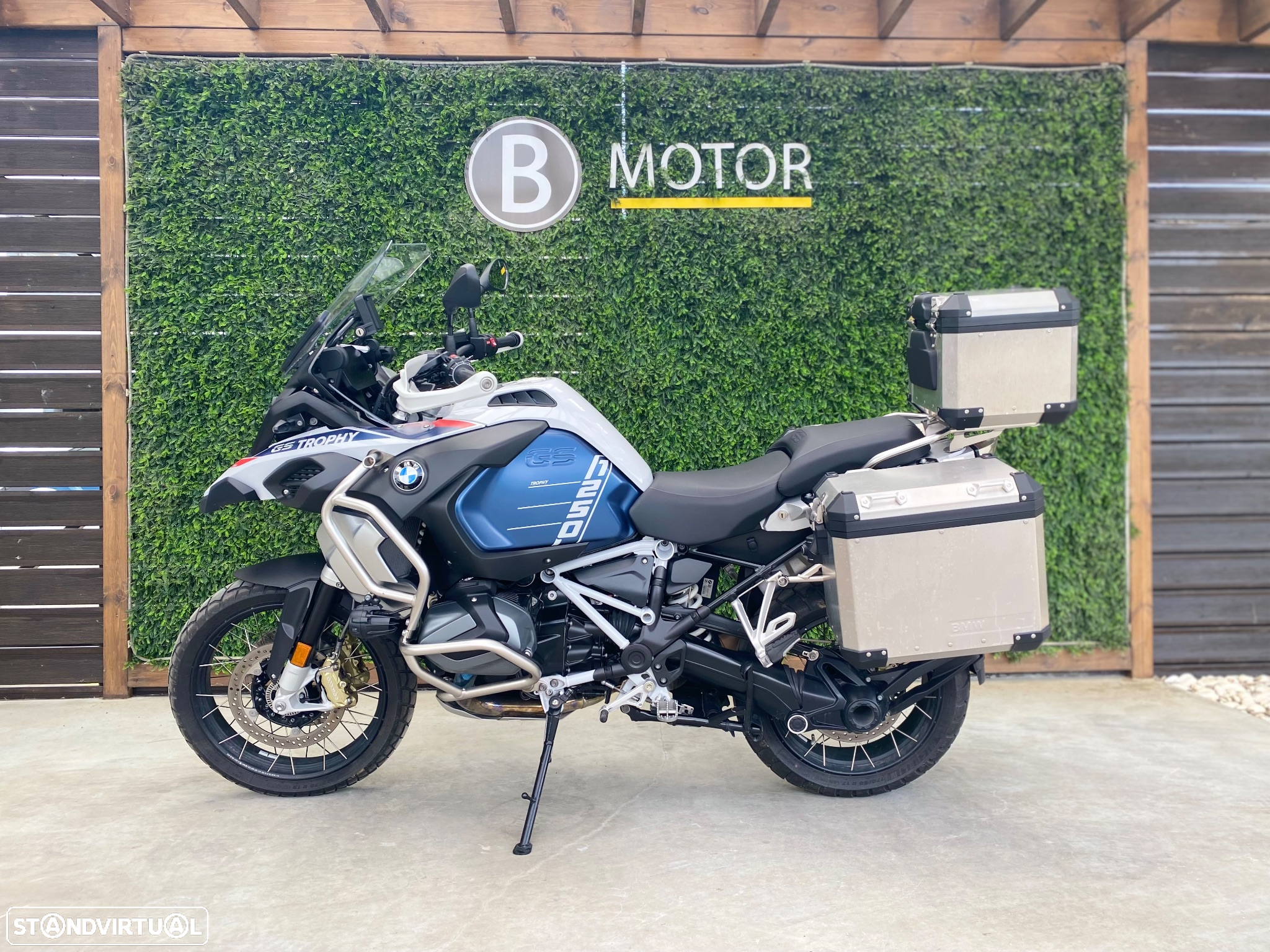 BMW R 1250 GS Adventure TROPHY - 3