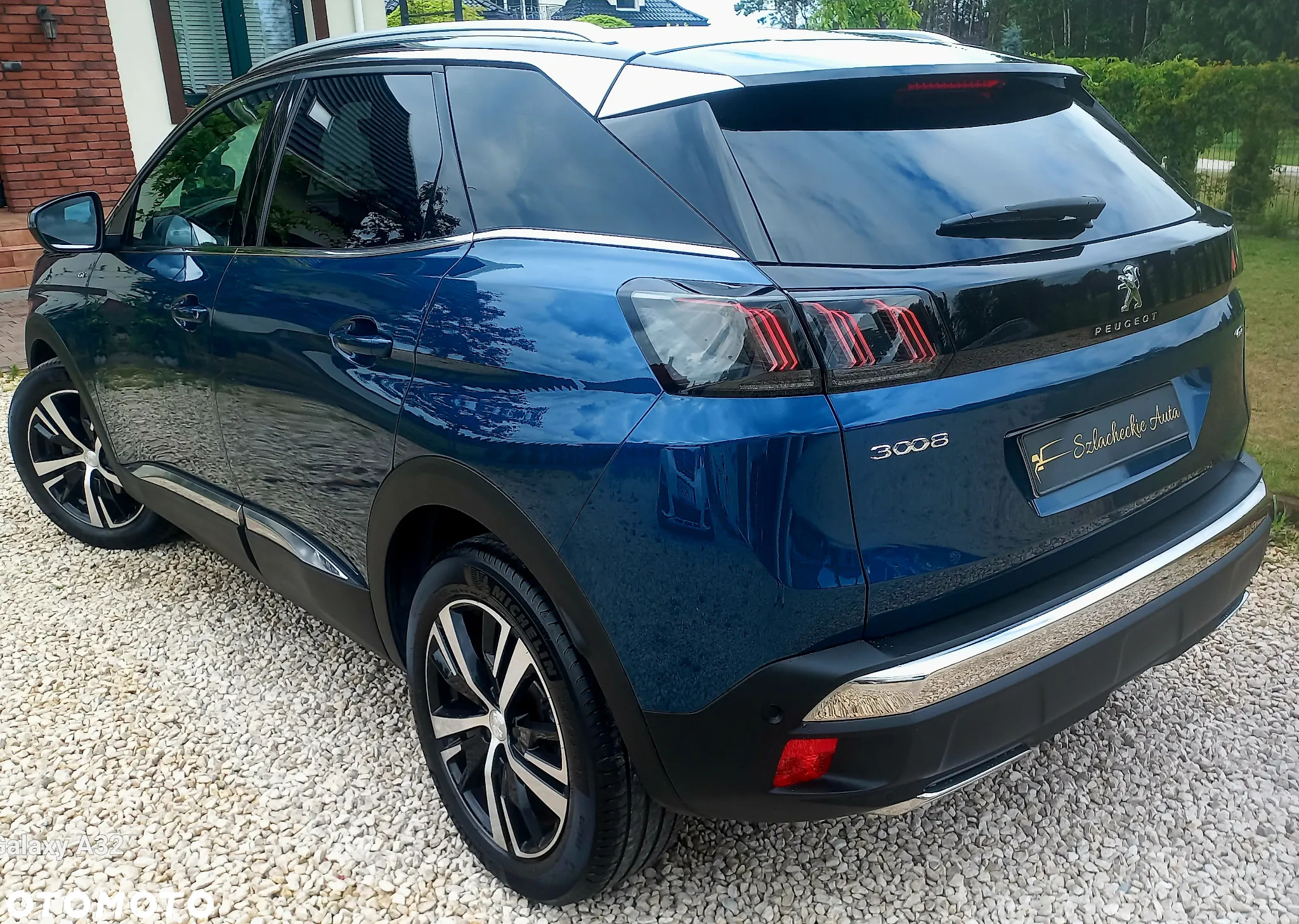 Peugeot 3008 PureTech 180 Stop & Start GPF EAT8 GT Pack - 4