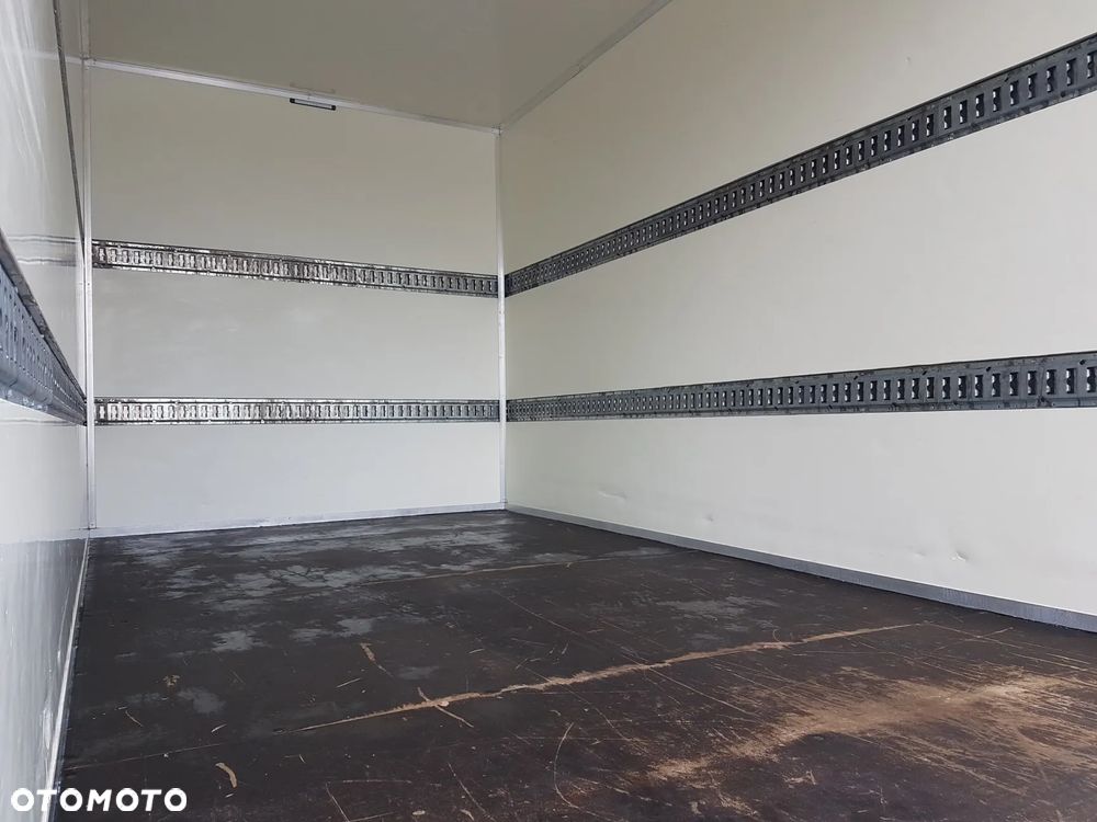 Mercedes-Benz Sprinter KONTENER 8EP 4,13x2,17x2,30 KLIMA 314 CDI MANUAL KRAJOWY - 25