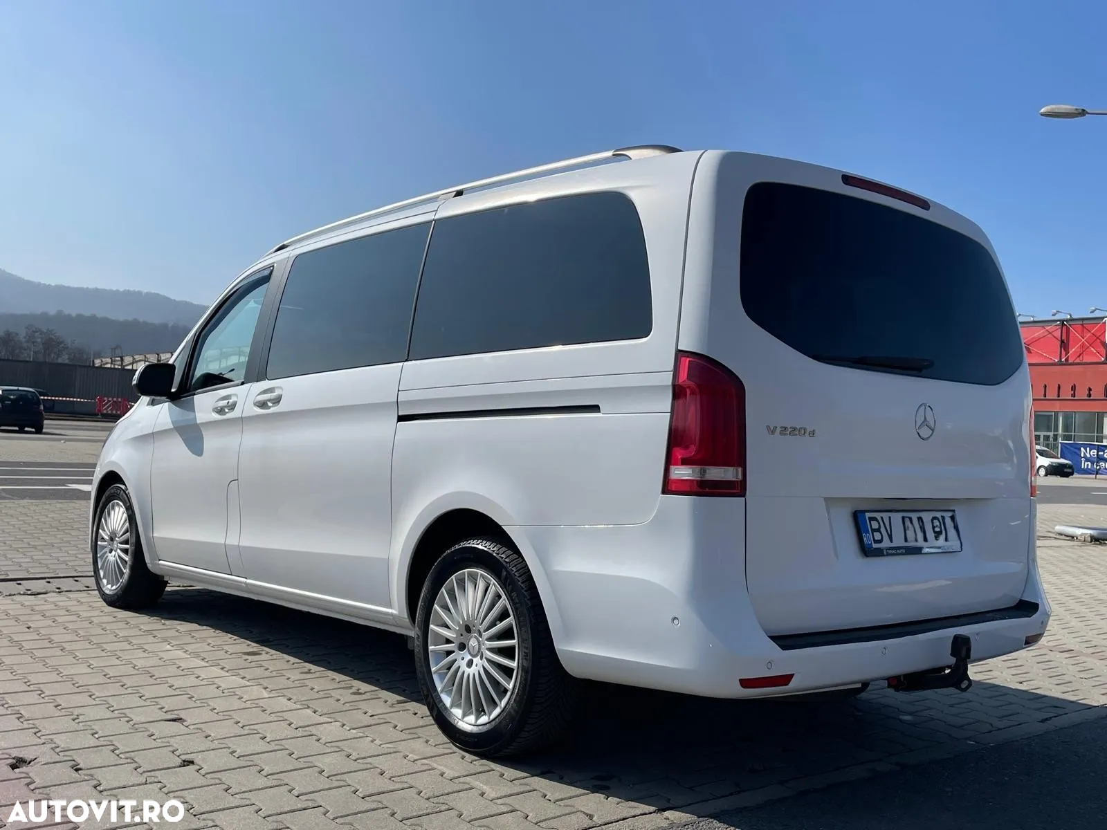 Mercedes-Benz V - 5