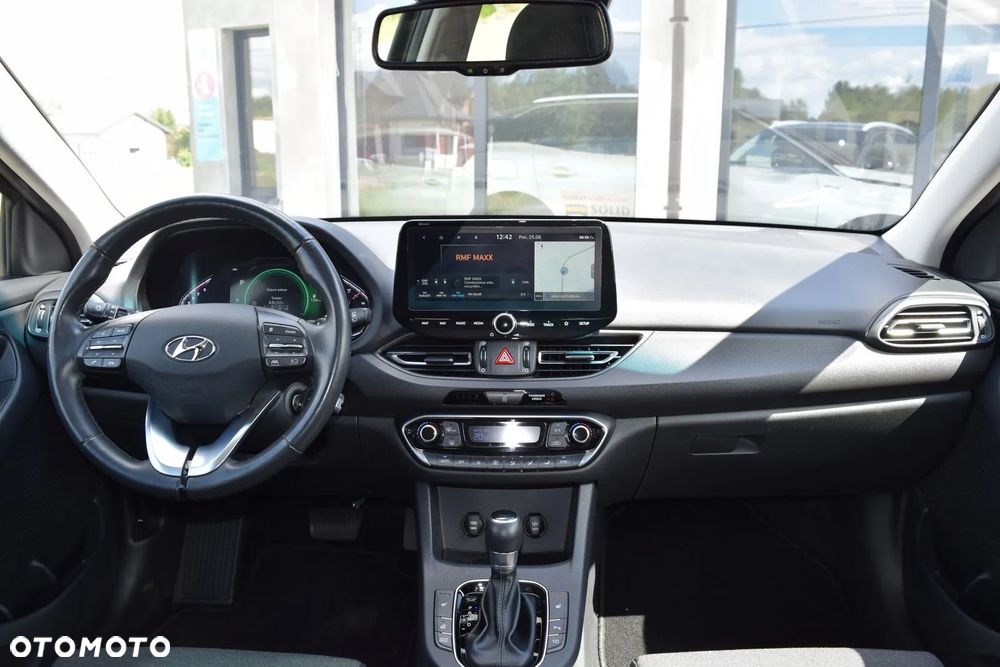 Hyundai i30 1.5 T-GDI 48V Executive DCT - 29