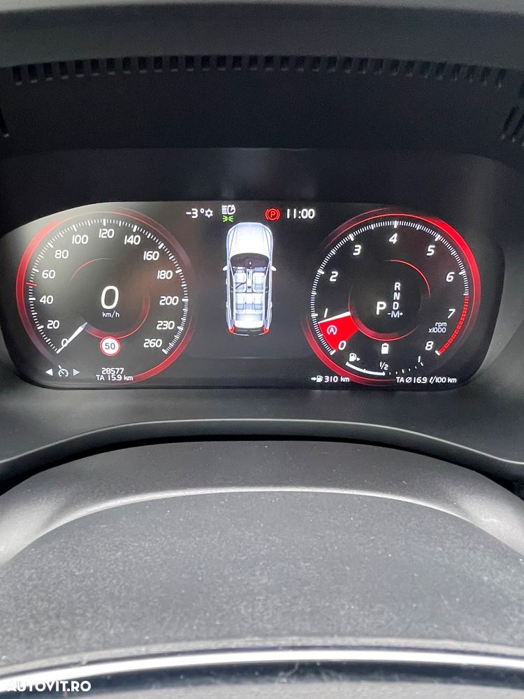 Volvo XC 60 B4 B Geartronic Momentum Pro - 21