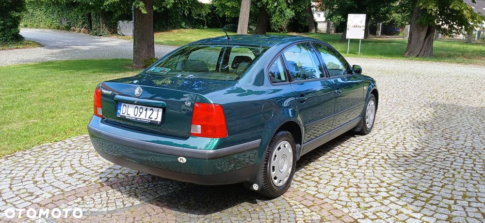 Volkswagen Passat - 5