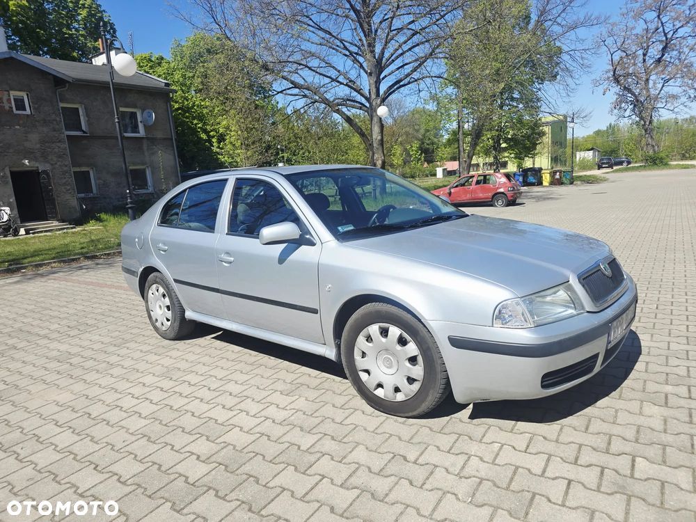 Skoda Octavia 1.9 TDI Tour - 9