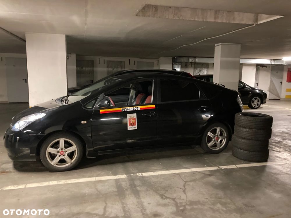 Toyota Prius 1.5 VVT-i Prestige - 1