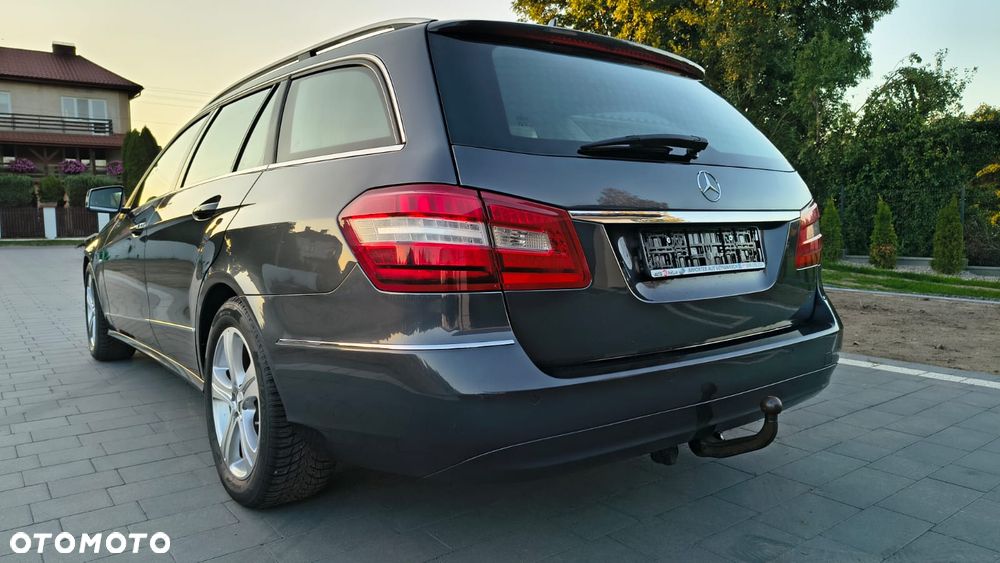 Mercedes-Benz Klasa E 250 CDI DPF BlueEFFICIENCY Automatik Avantgarde - 10