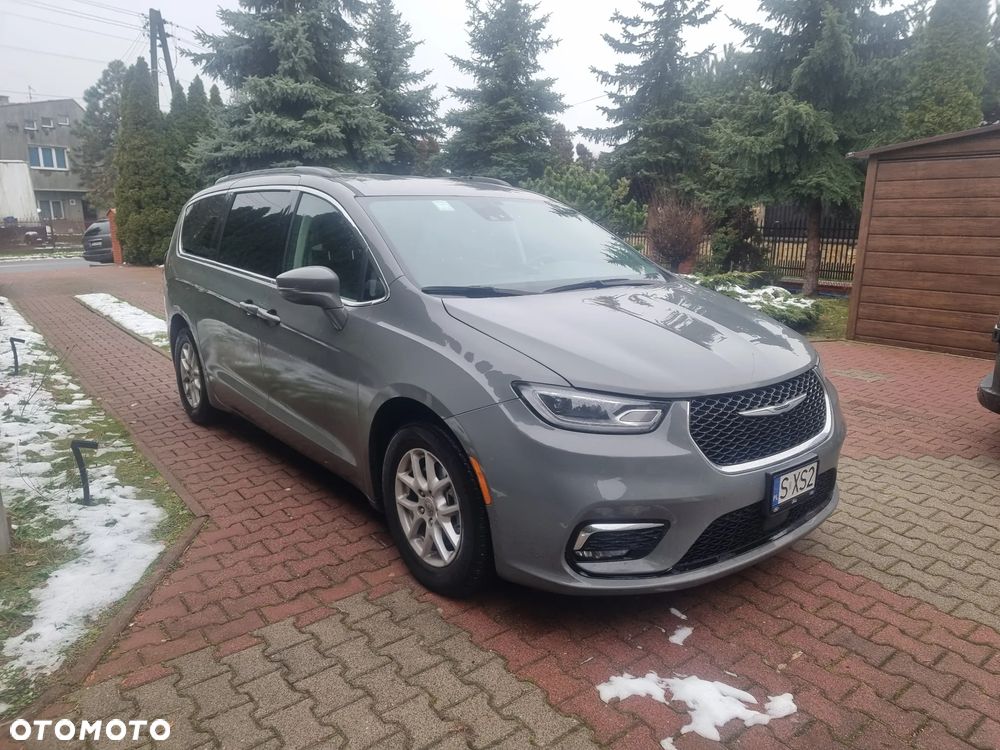 Chrysler Pacifica - 7