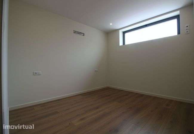 Fantástico Apartamento T2+escritório novo no Centro de Vila Verde - Grande imagem: 5/14