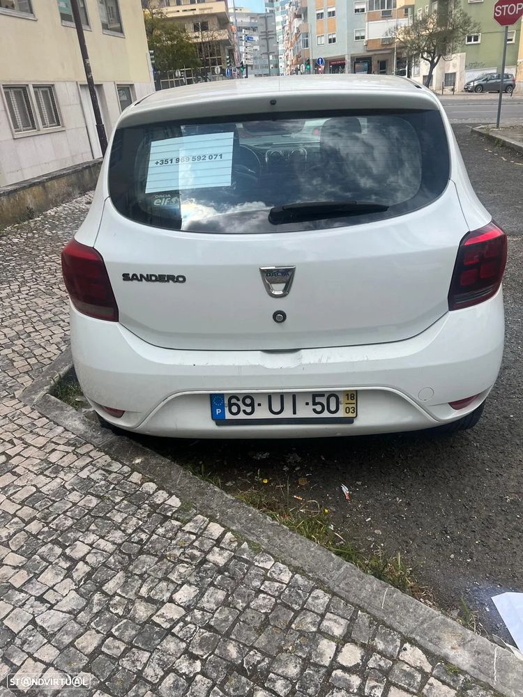 Dacia Sandero 1.5 dCi Comfort - 4