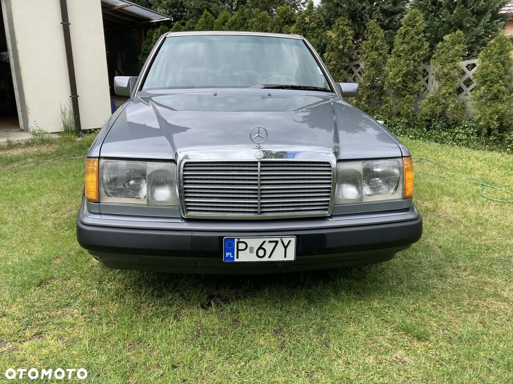 Mercedes-Benz W124 (1984-1993) - 2