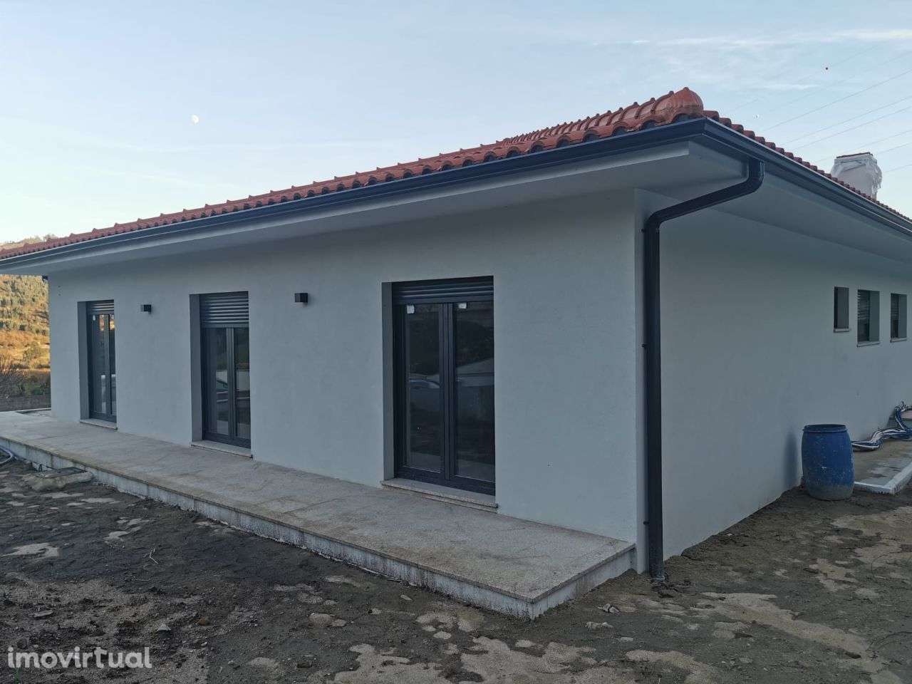 Moradia T3+1 de luxo em S. Torcato - Grande imagem: 2/11