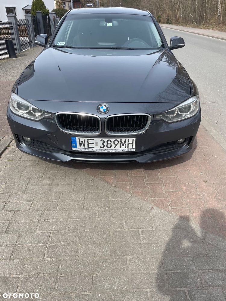 BMW Seria 3 318d DPF Edition Exclusive - 3