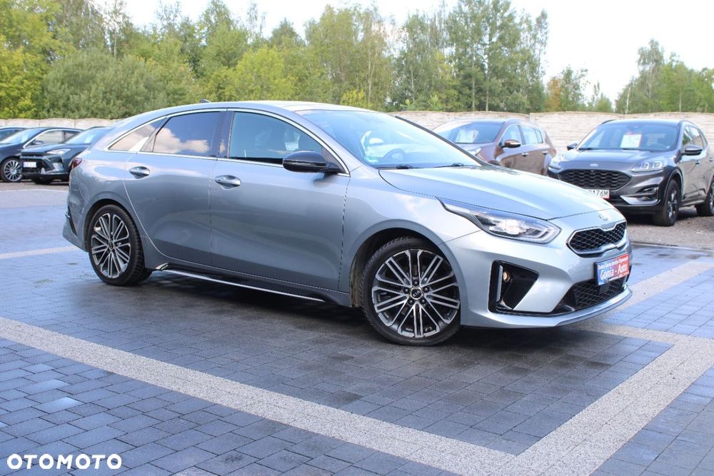 Kia ProCeed - 8