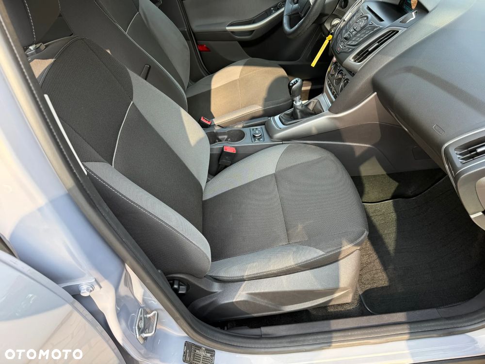 Ford Focus - 16