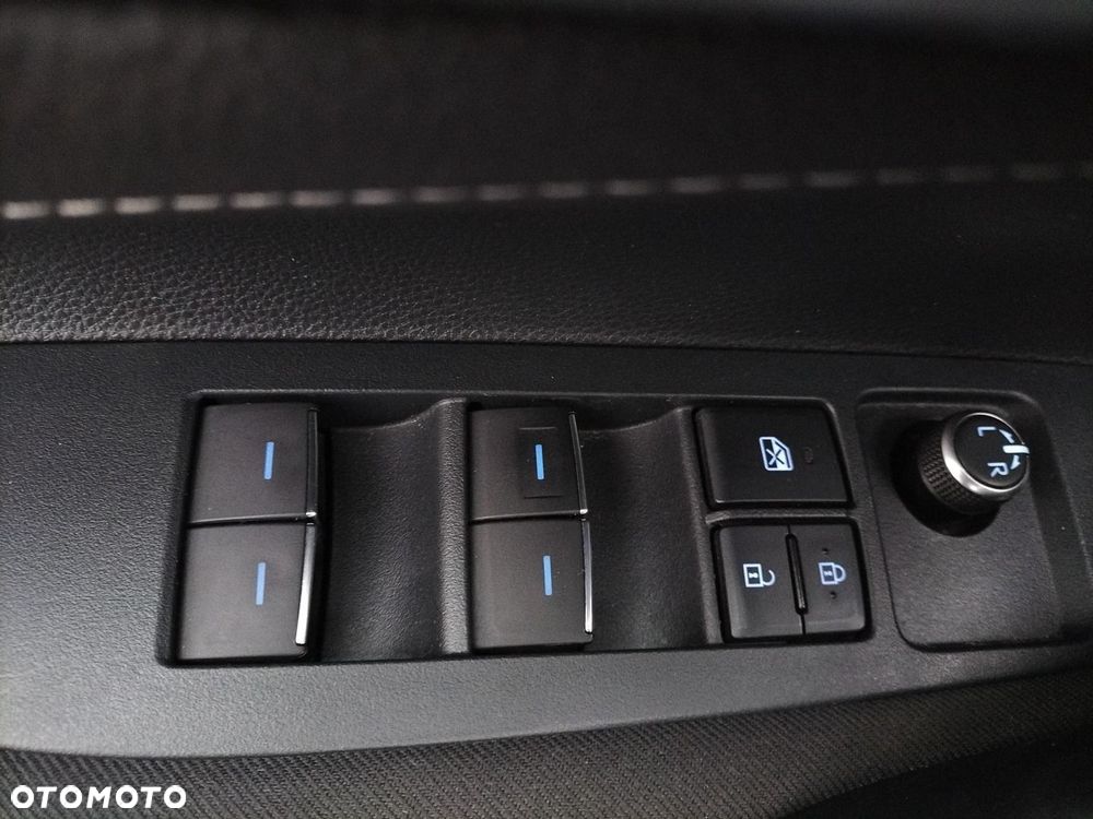 Toyota Corolla 1.8 Hybrid Comfort - 19