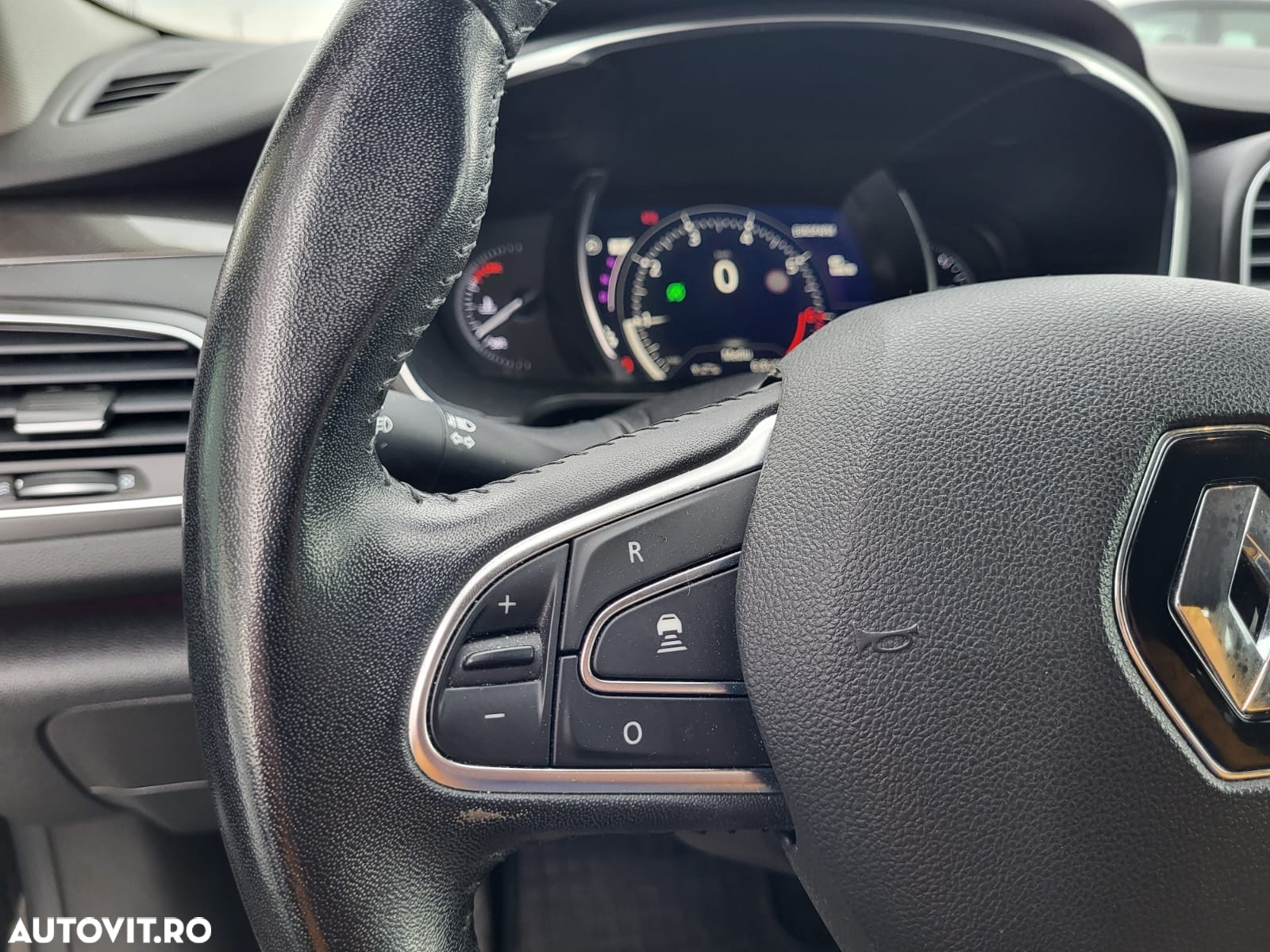 Renault Talisman ENERGY TCe 150 EDC INTENS - 20