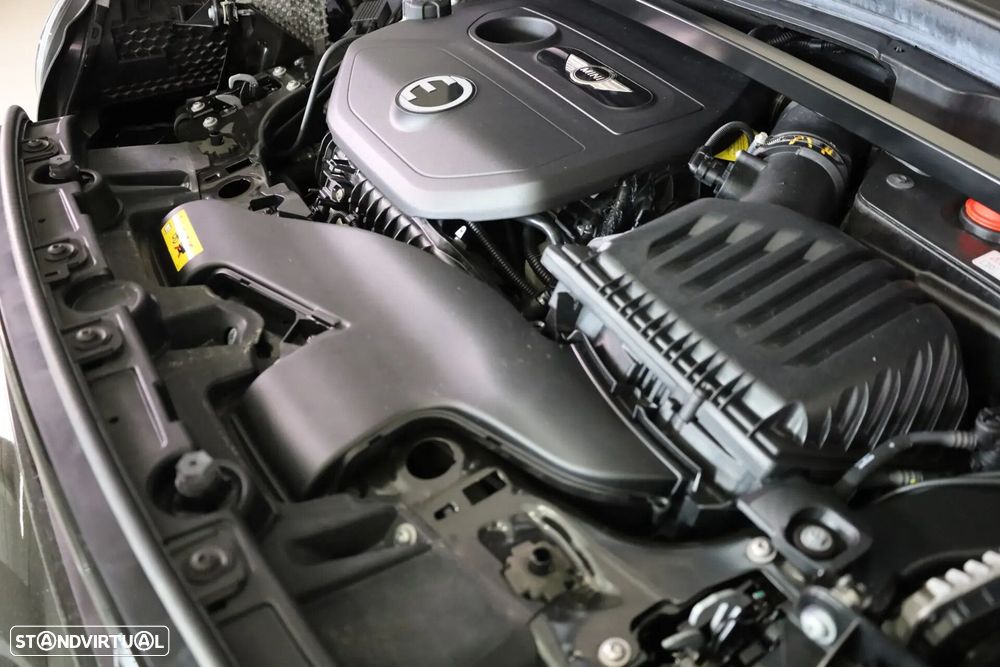 MINI Countryman Cooper SE ALL4 Auto - 11