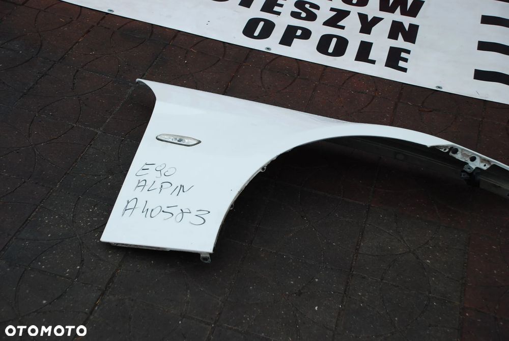 BMW E90 błotnik kolor alpin nr A40583 WYSYŁKA - 3