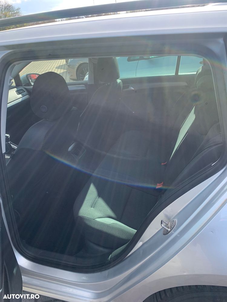 Volkswagen Golf 1.6 TDI BlueMotion Technology Trendline - 9