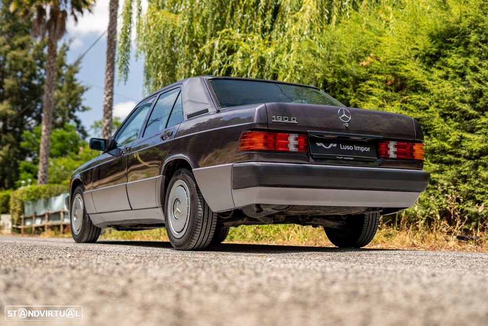 Mercedes-Benz W201 (1982-1993) 190 D 2.0 - 12