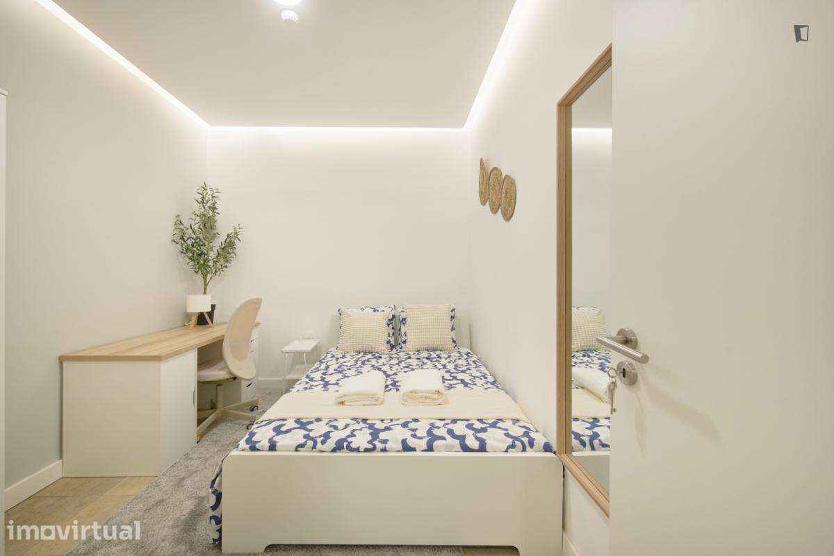 Quarto - localizado em Olaias Lisbon - Grande imagem: 2/41