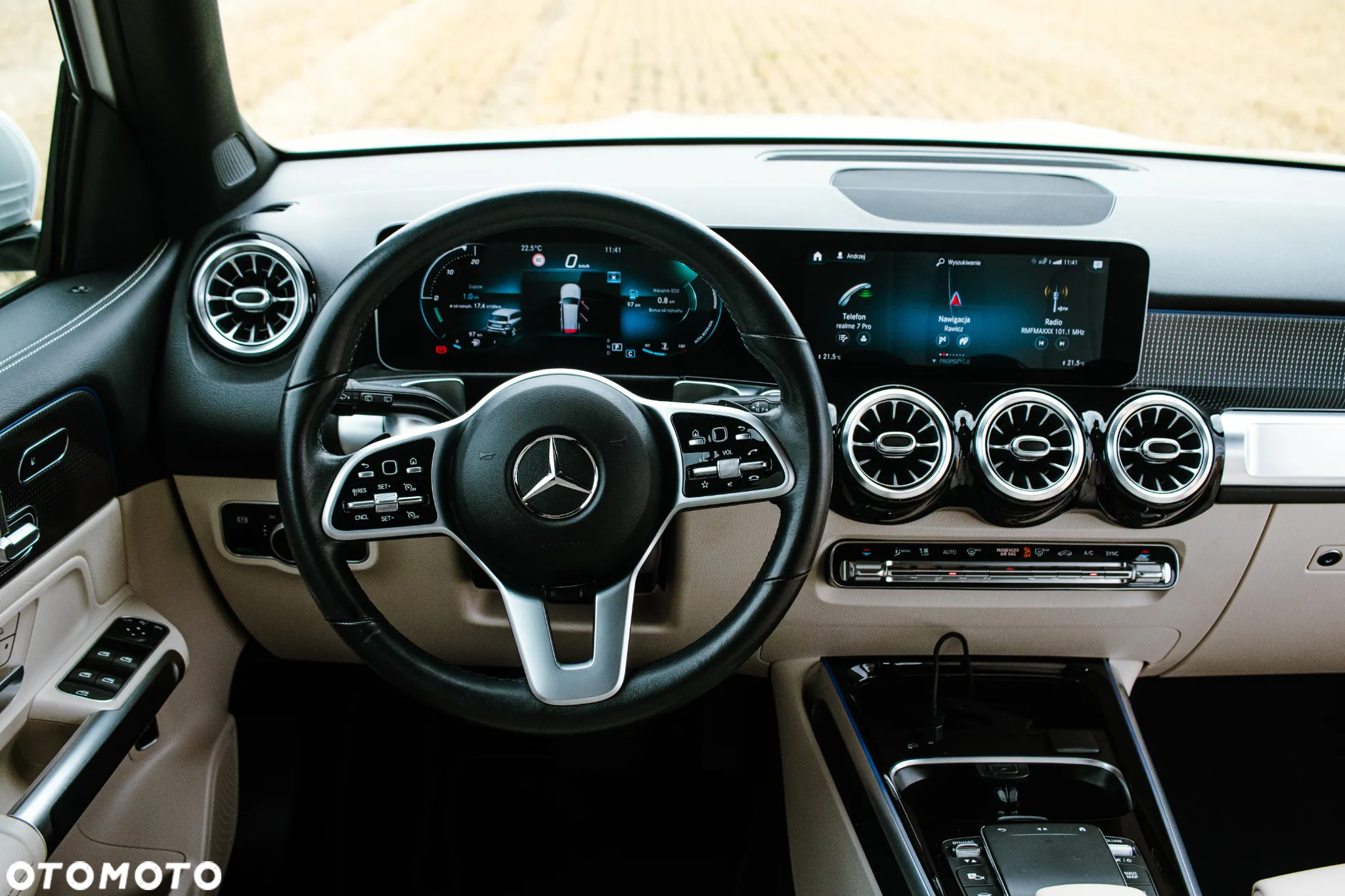 Mercedes-Benz GLB 250 4-Matic Progressive 8G-DCT - 21
