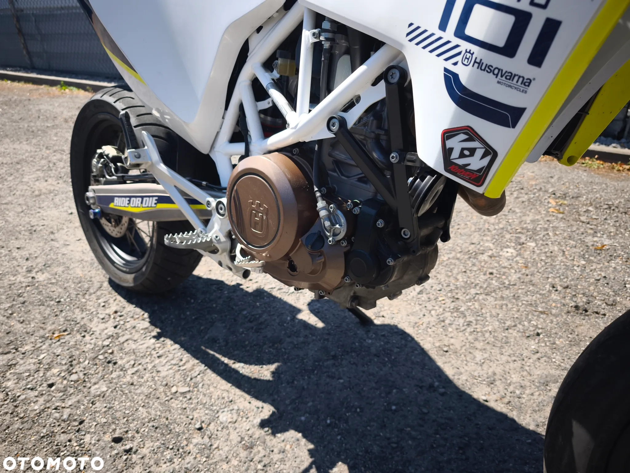 Husqvarna 701 - 17
