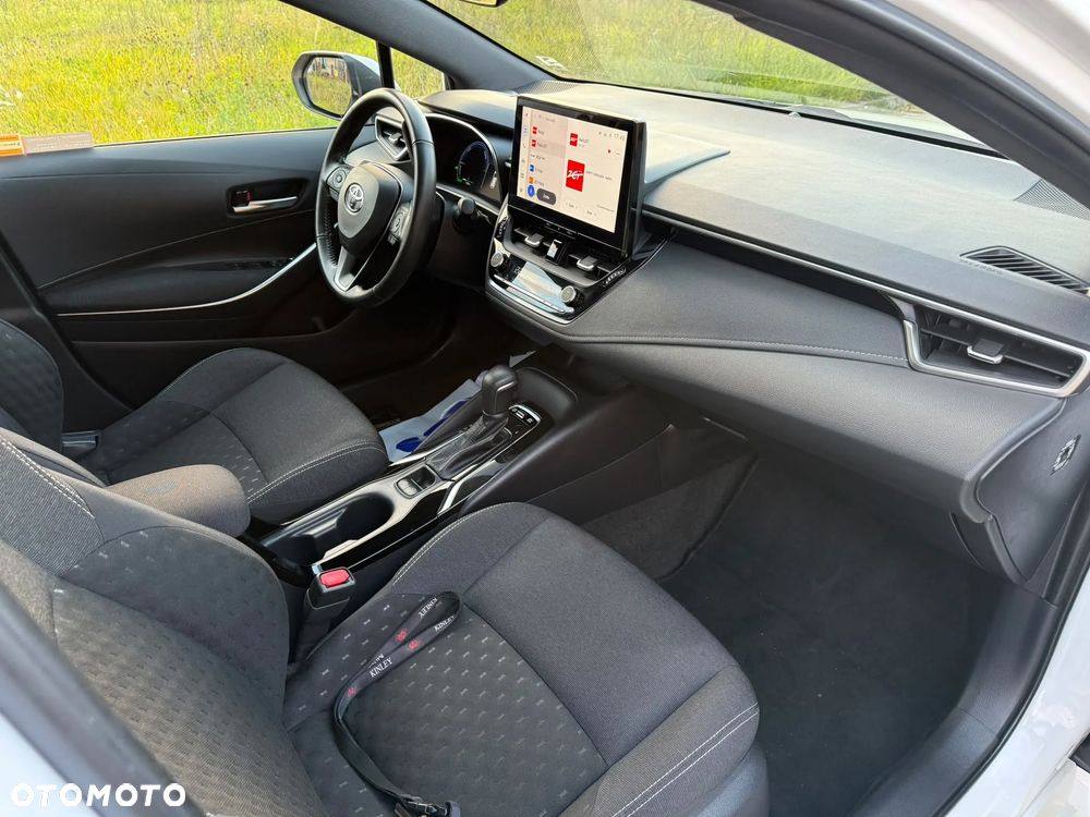 Toyota Corolla 1.8 Hybrid Comfort - 19