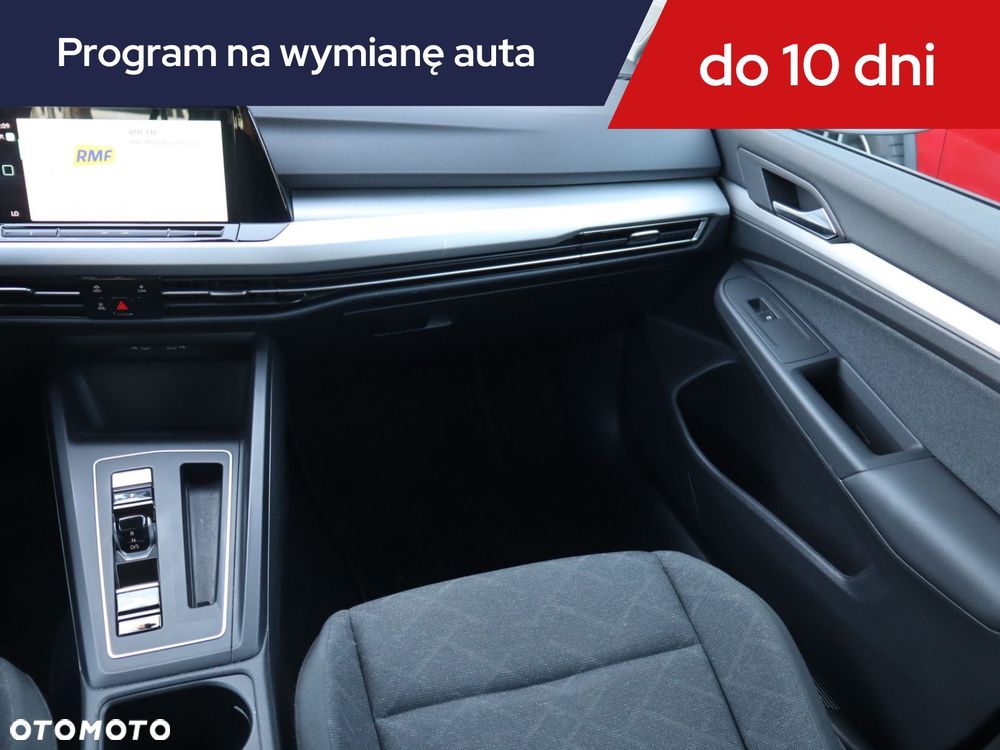 Volkswagen Golf Variant - 10