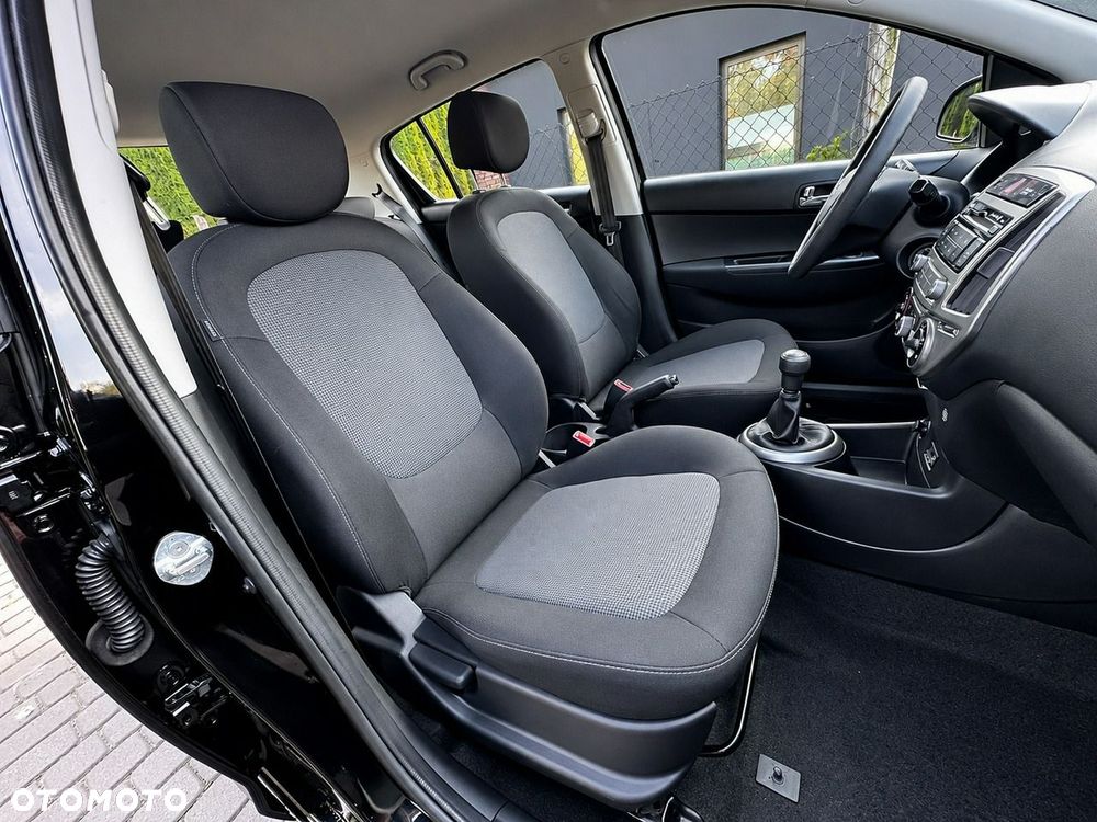 Hyundai i20 - 8