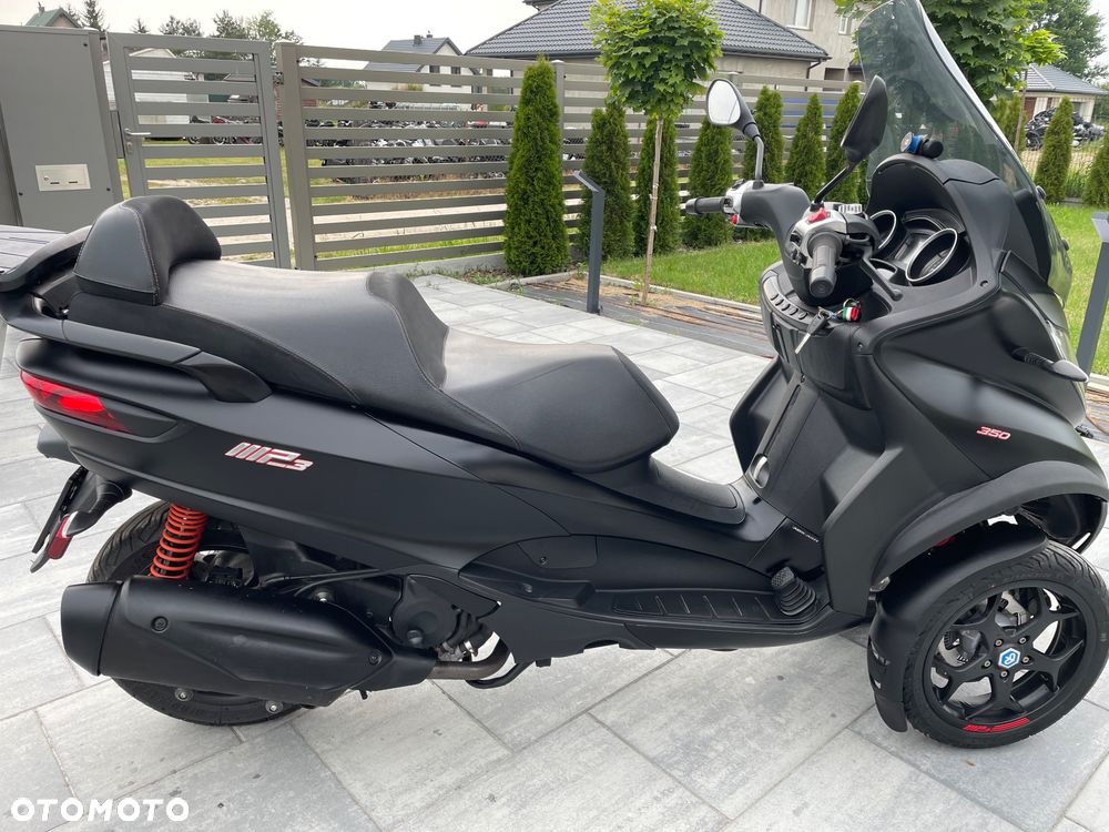 Piaggio MP-3 - 16
